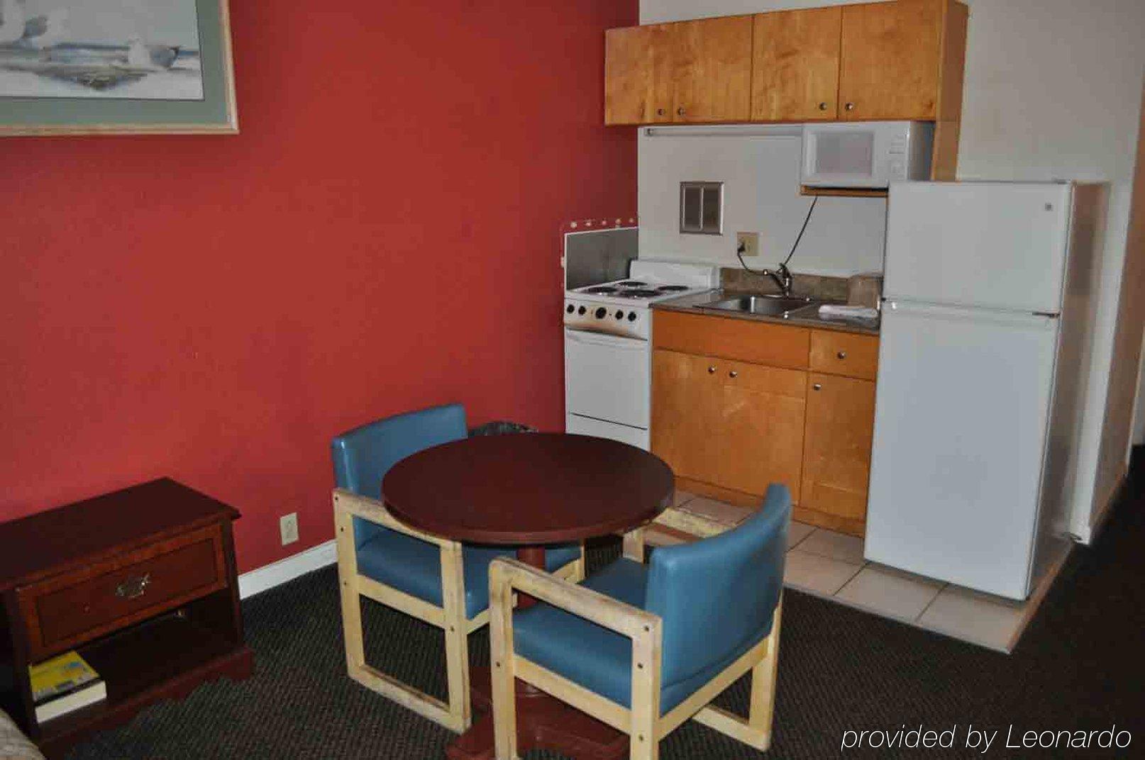 Belmont Inn & Suites バージニアビーチ エクステリア 写真