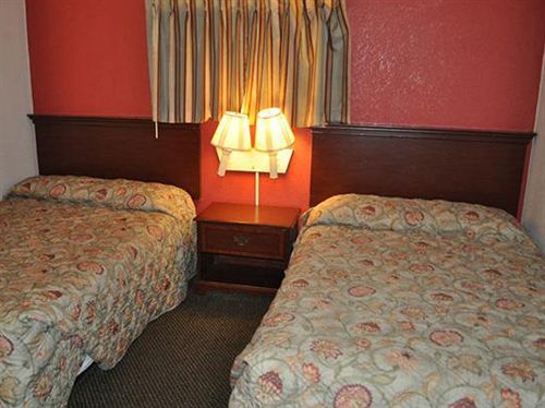 Belmont Inn & Suites バージニアビーチ エクステリア 写真