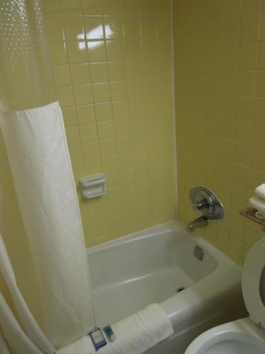 Belmont Inn & Suites バージニアビーチ エクステリア 写真